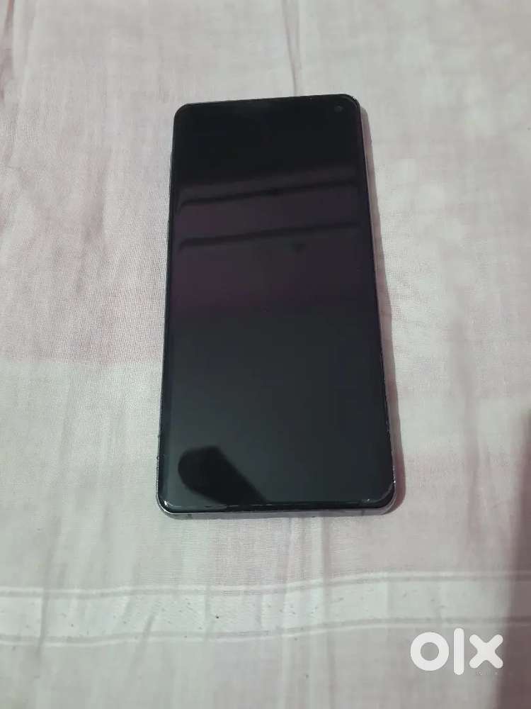 Samsung S10
