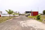 KARANAI ON-ROAD Plot
