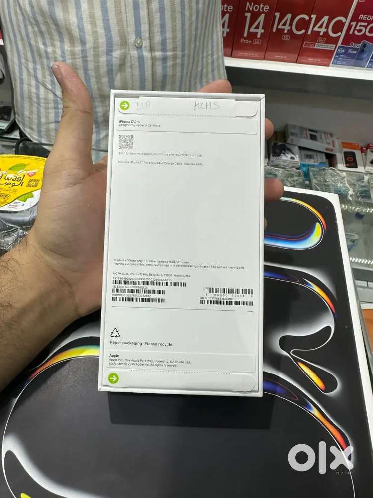 iPhone 17 PRO Blue 256GB