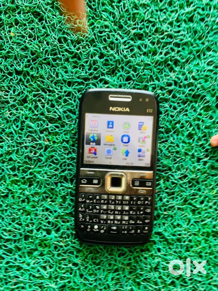 Nokia F72 good condition mobile