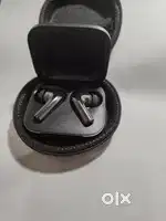 ONEPLUS BUDS 3 PRO 18-19 months old