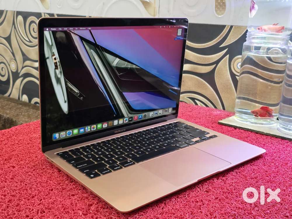 M1 Air Gold 2023  Apple Macbook 8gb 256gb SSD 13inch Retina Touch iD