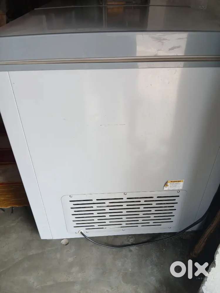 Voltas double door freezer or freeze
