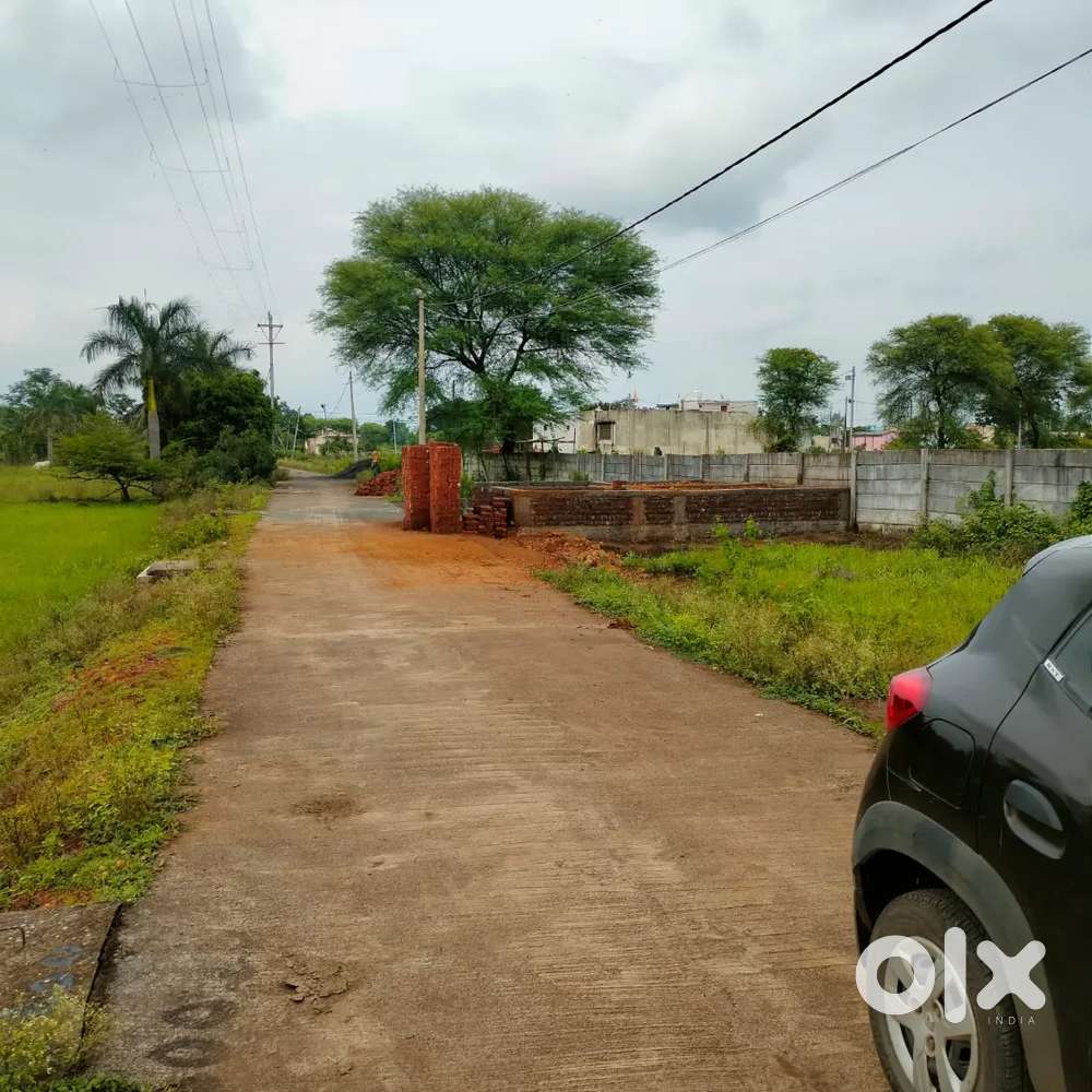 It's a 1210 sq feet plot at panagar, jabalpur. At balaji