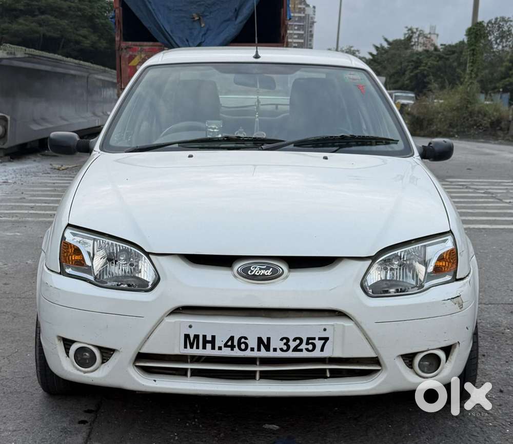 Ford Ikon 1.3 ZXI, 2011, Petrol
