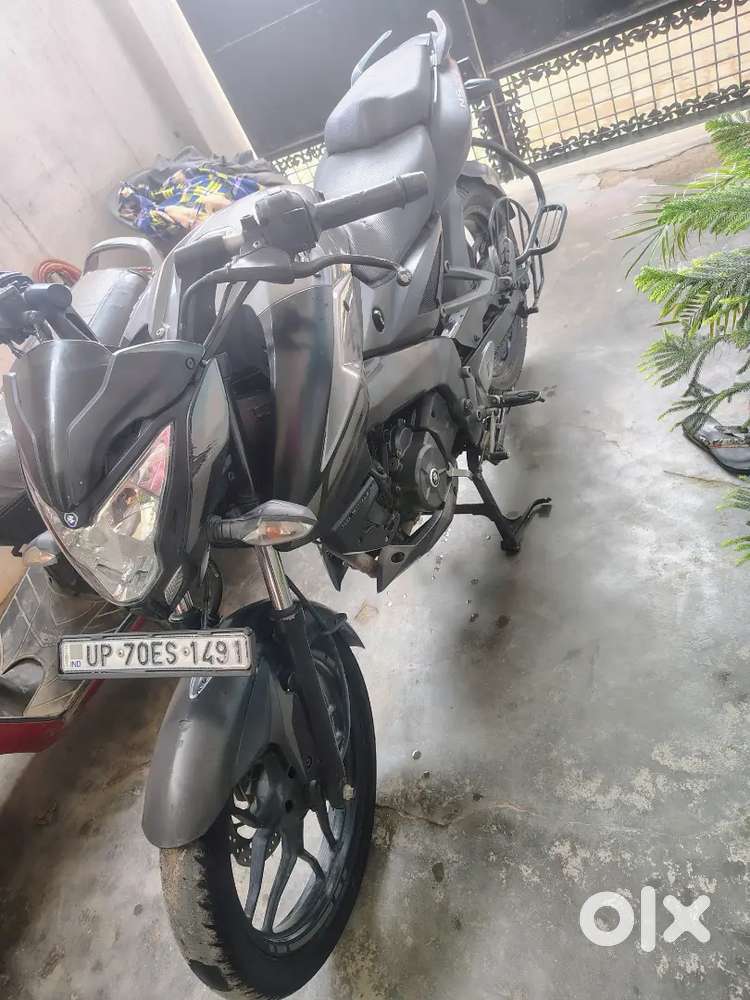 Bajaj pulsar ns 160