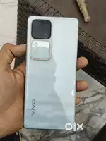 Vivo v 30 5G 8 128