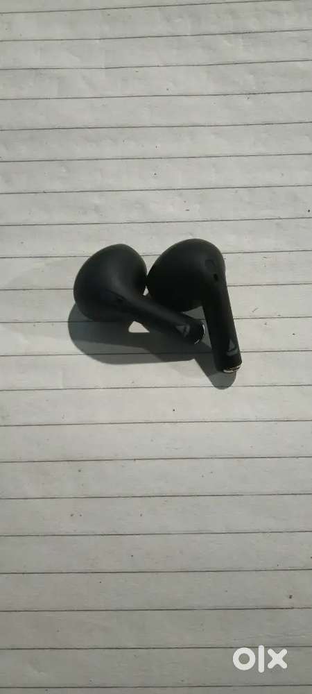 Earbuds  boat company