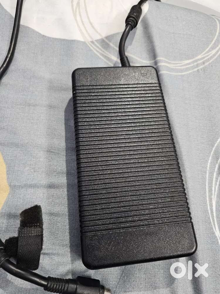 Msi original 330watt or 240 watt laptop charger