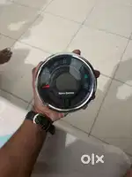 JUST SCRATCHED ORIGINAL METER BOX ONLY 800KM