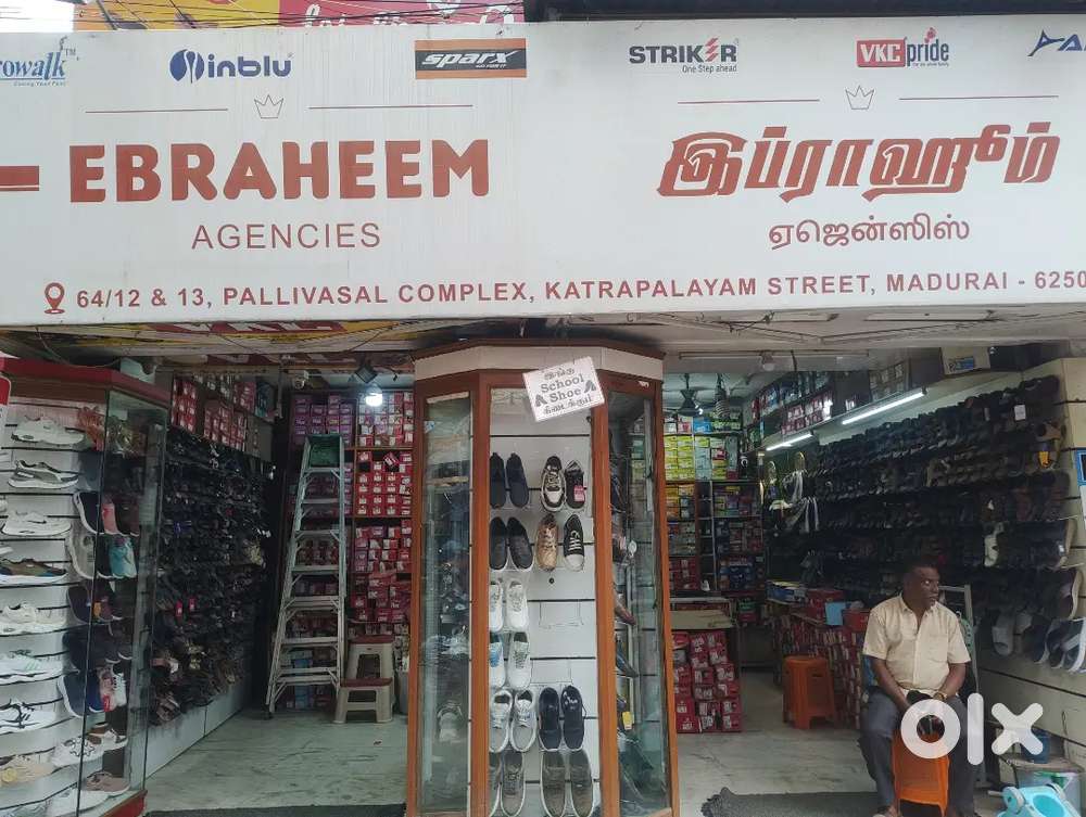 செருப்பு கடையில் வேலை செய்வதற்கு செல்ஸ் மேன் தேவை