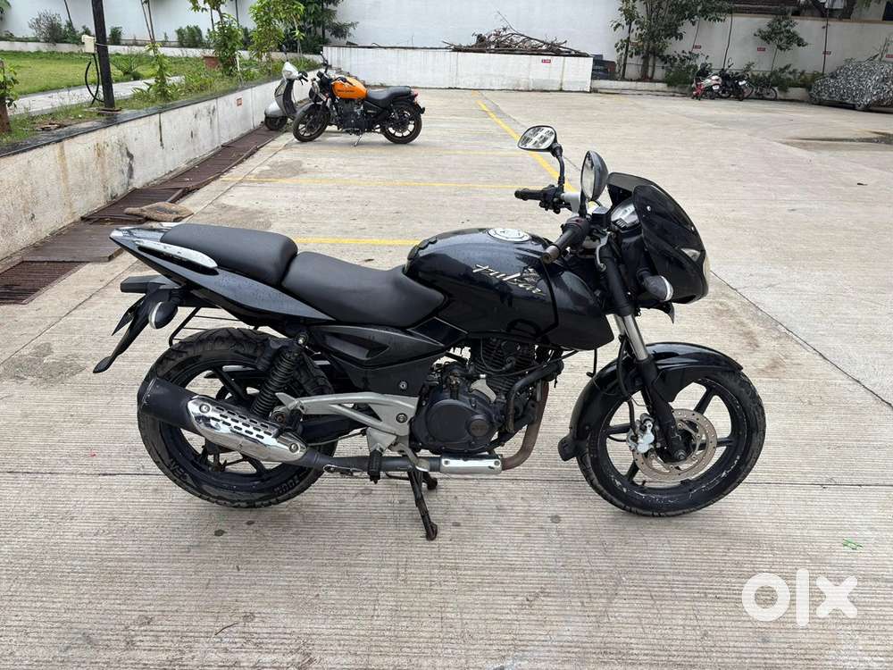 Bajaj Pulsar 180 DTS-i Bike (Registed till 2030)