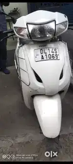Activa scooty 2012 model