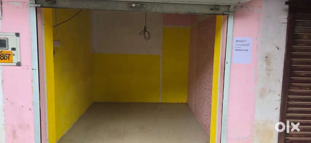 Shop for monthly rent