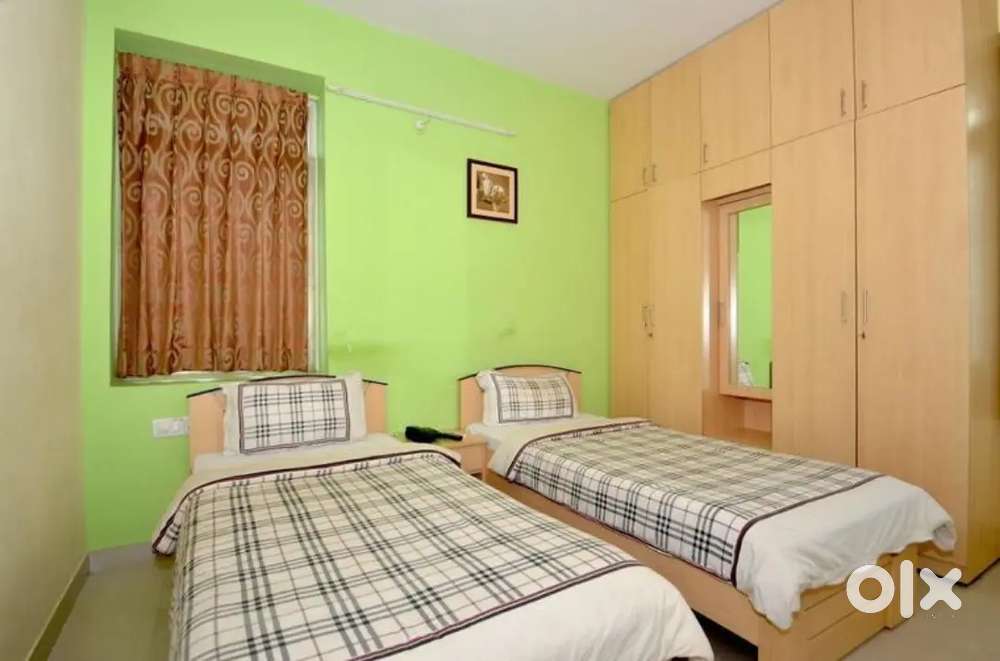 Sweeper / Gardner / Waiter