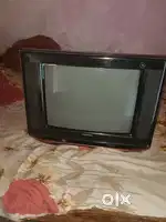 Samsung box wala TV black colour