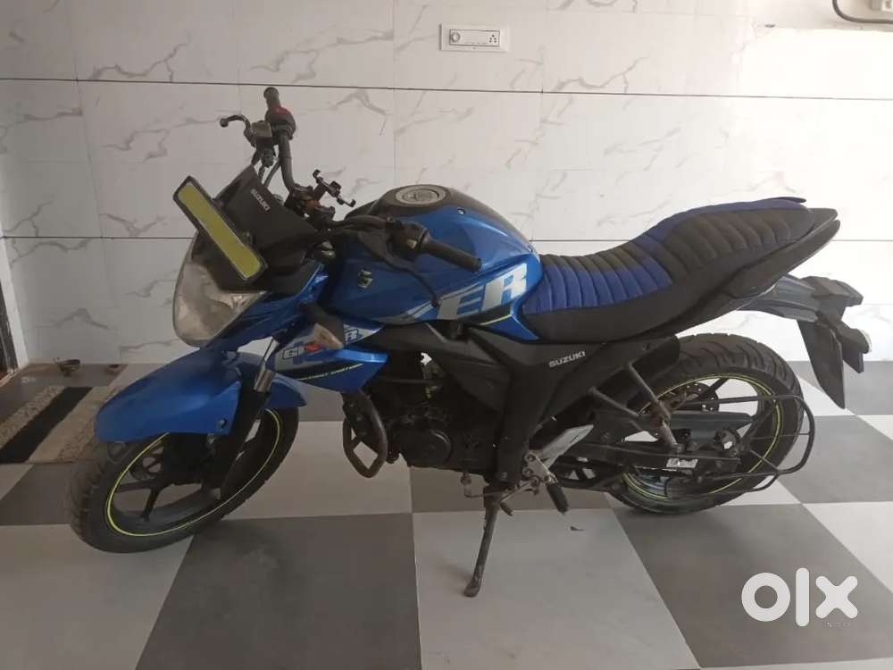 Suzuki Gixxer