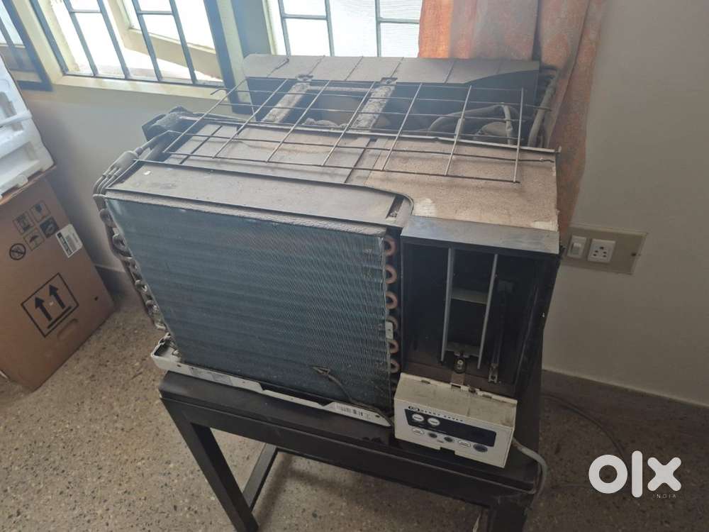LG window AC one ton