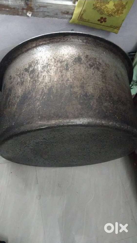 பிரியாணி சட்டி