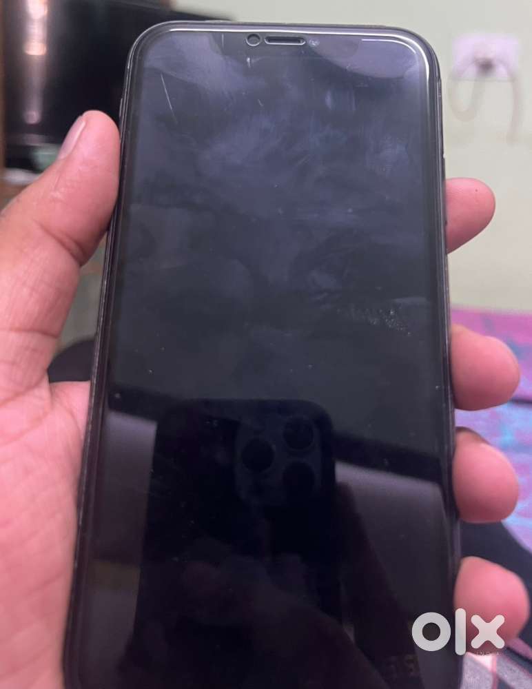Iphone 11 64 gb mint condition