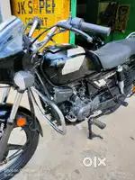 गाड़ी बिल्कुल न्यू शोरूम कंडिशन में है