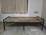 Bed used only for 1 year