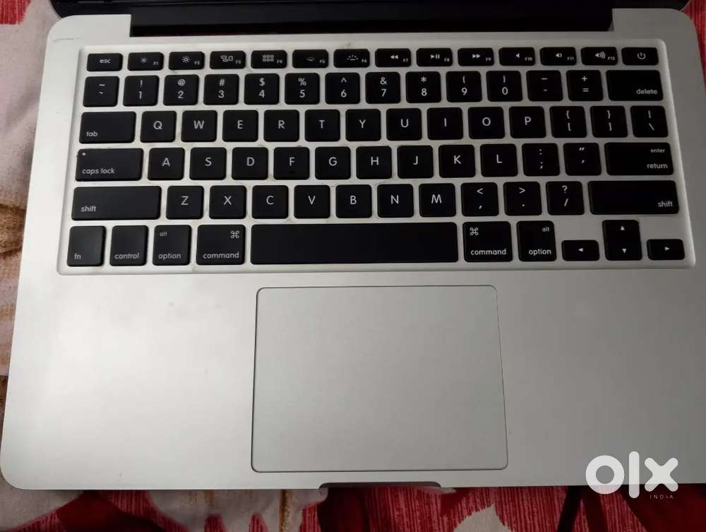 Mac Book Pro A1502