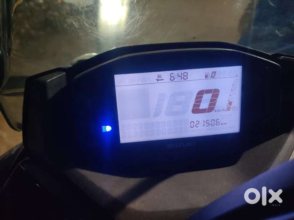 Suzuki burgman street