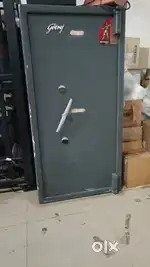 GODEREJ DEFFENDER PLUS LOCKER