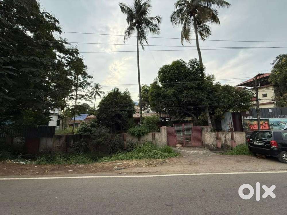10Cent Bypass Frontage Commercial Land Vyttila Kochi For Sale