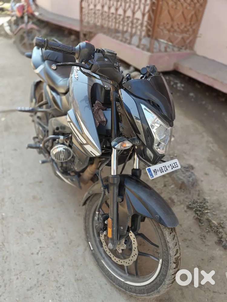 Pulsar NS125