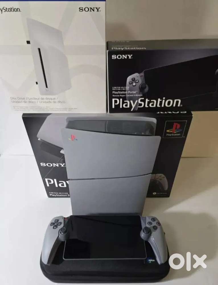 PlayStation 5 30th Anniversary Slim, Portal And Ps5 Disc Drive