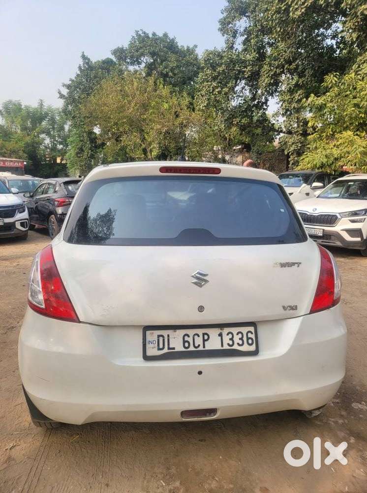 Maruti Suzuki Swift VXi CNG, 2014, CNG & Hybrids