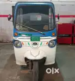 Mahindra Treo Yari bechna hai