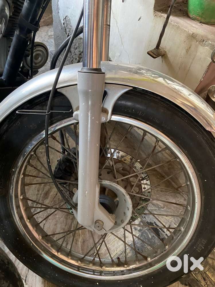 Bullet original alloy wheel and silencer