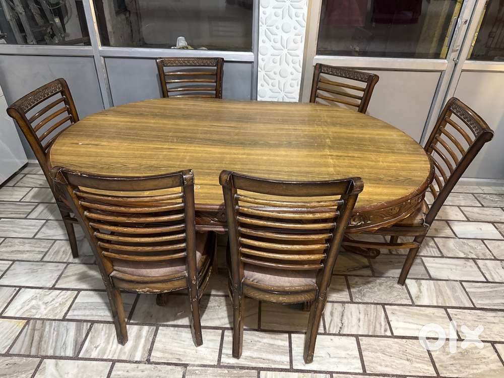 6 seater Dining Table