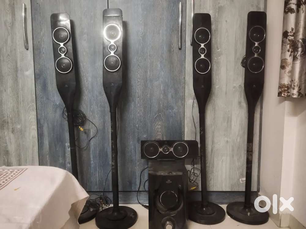 Powerful Home Theatre Speakers (4 Tall Towers + Subwoofer)