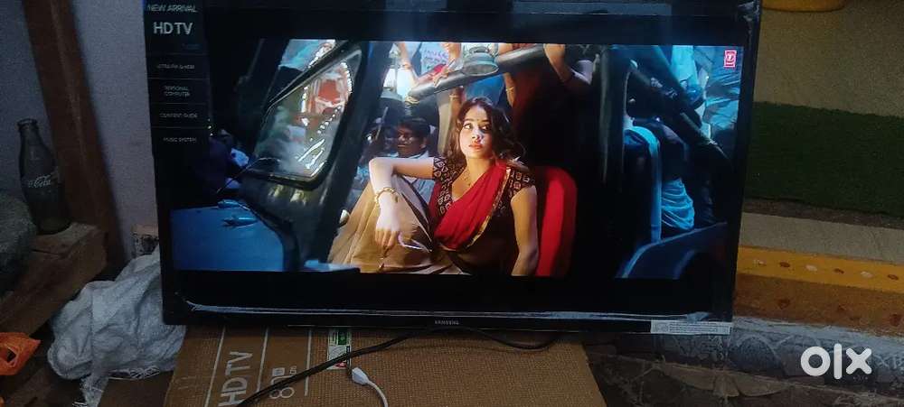 Samsanug hd 32-inch tv