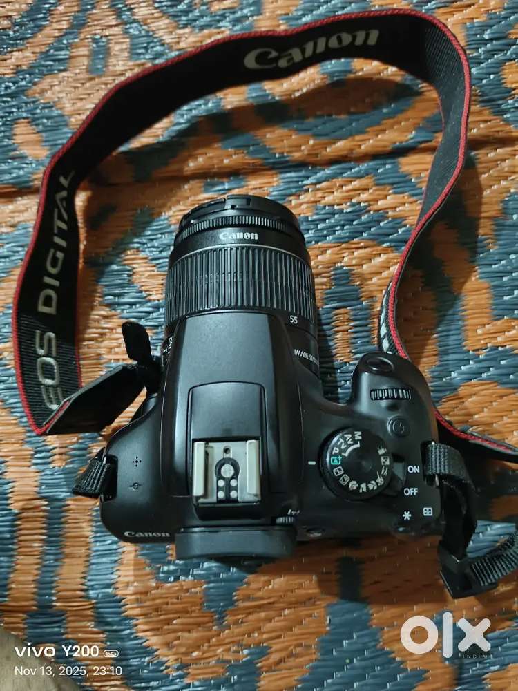 Canon 1300D