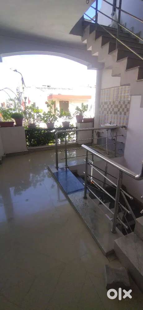 2 room set for rent