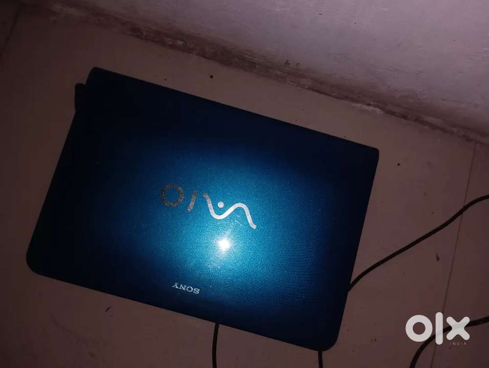 Sony vaio E series