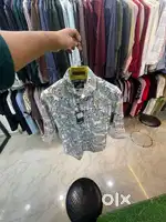 Men's shirt