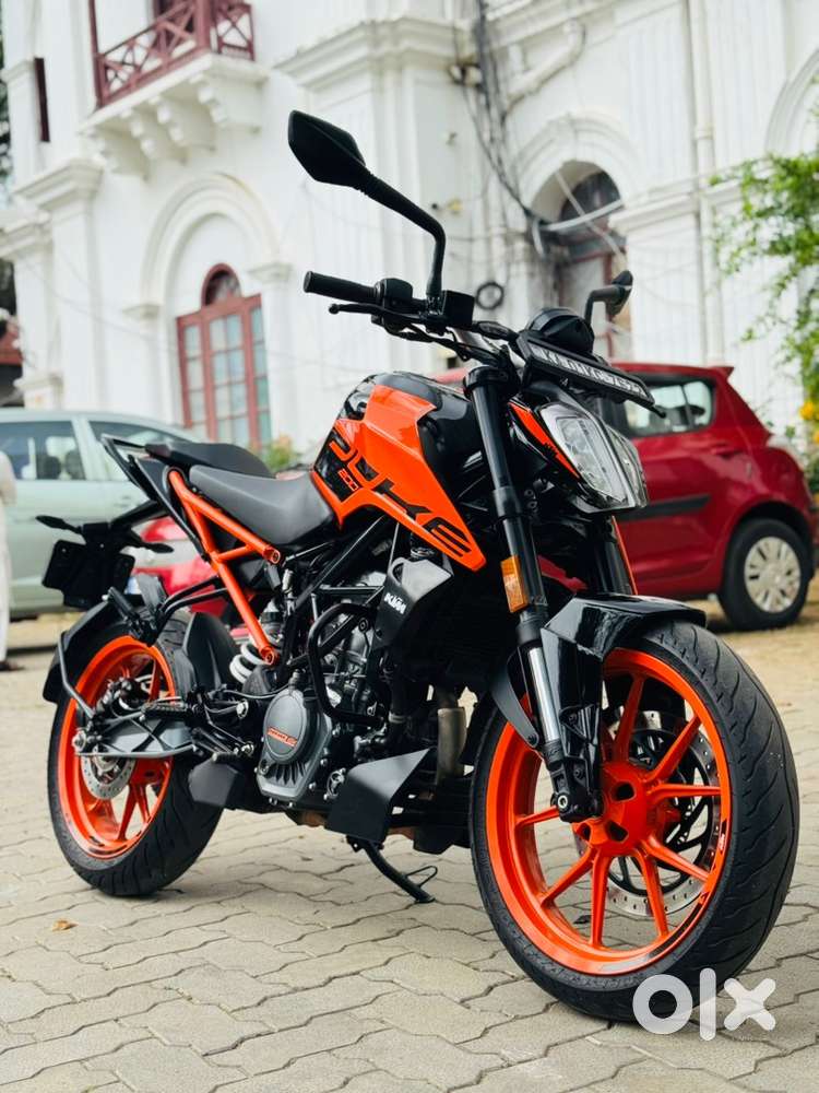 Single owner Ktm Duke 200 ABS