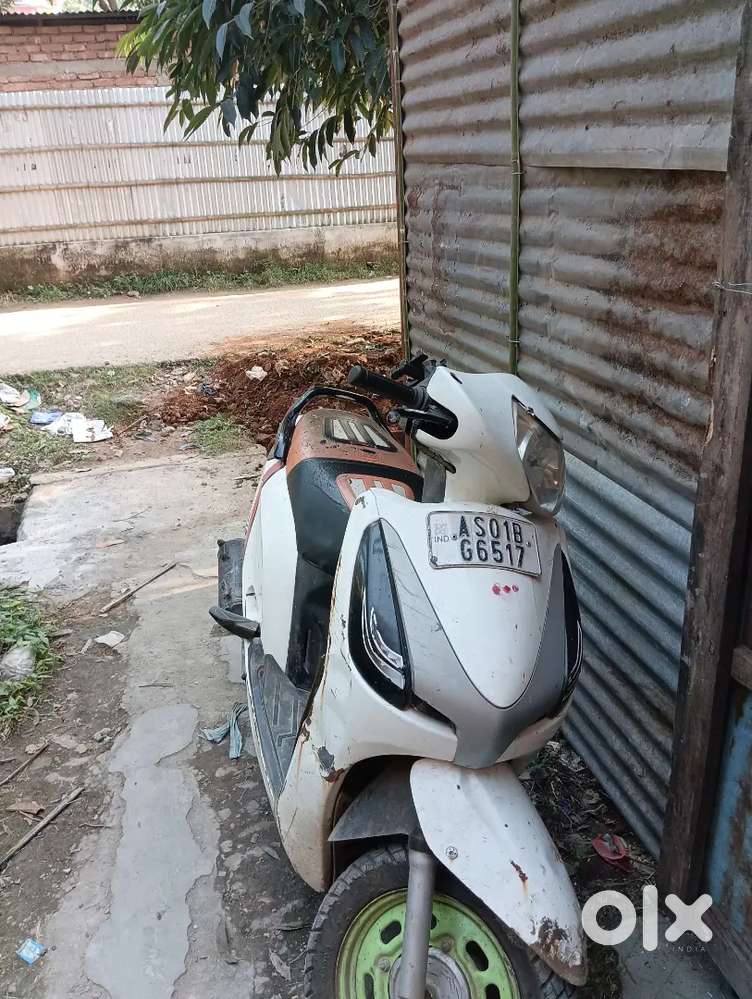 Selling my honda aviator scooter