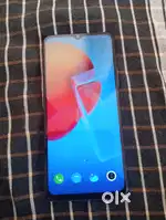 Y51 8GB 128GB