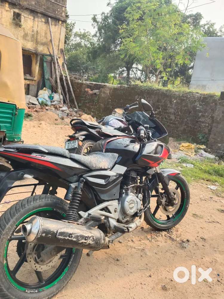 Pulsar 220 well Maintained