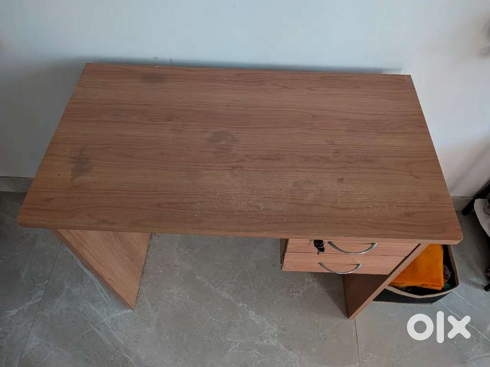 Study table for sale
