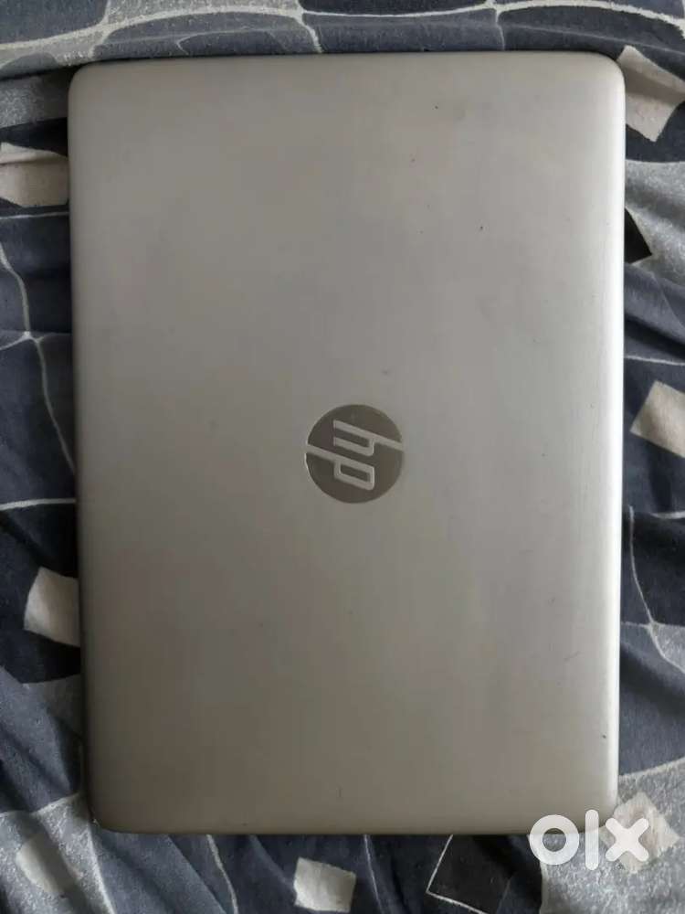 Iam selling the laptop