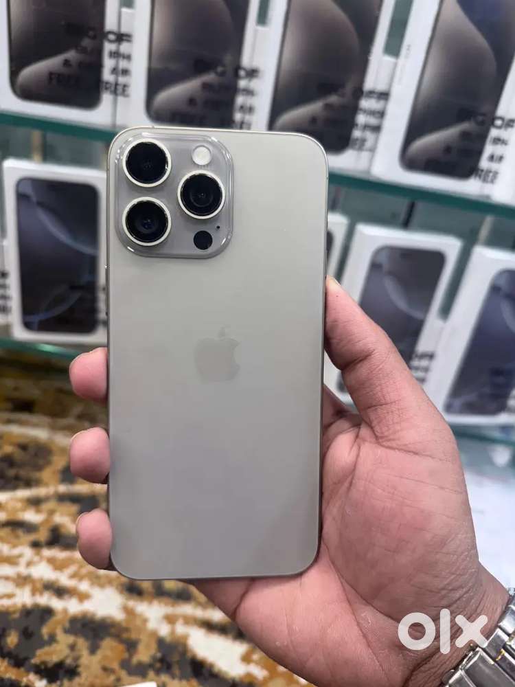 Iphone Refurbished 15pro max 256gb 100%helth warranty available callme