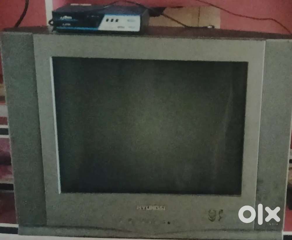 Hyundai box type tv